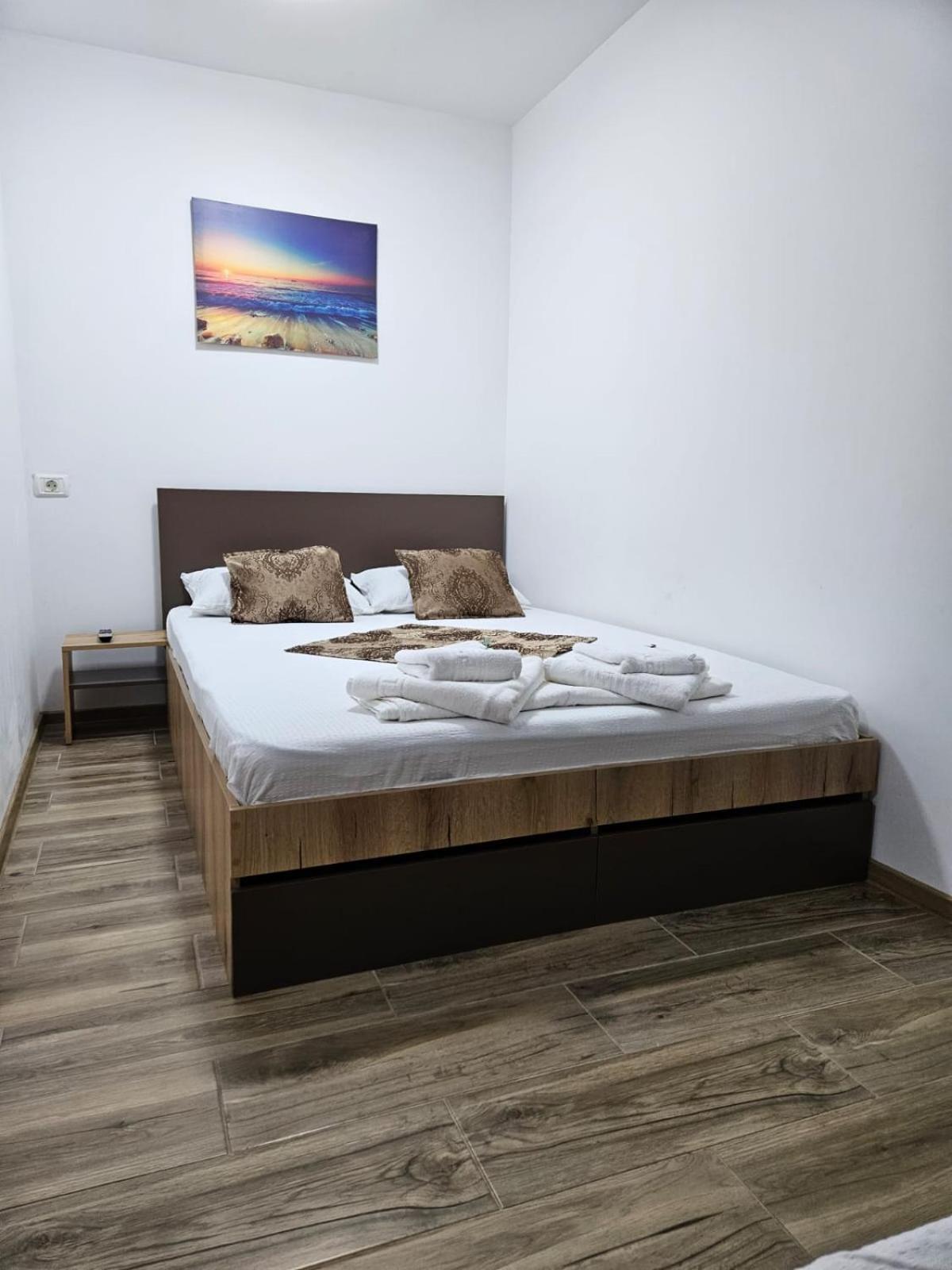 Ionela Hotel Западен Ефорие Екстериор снимка